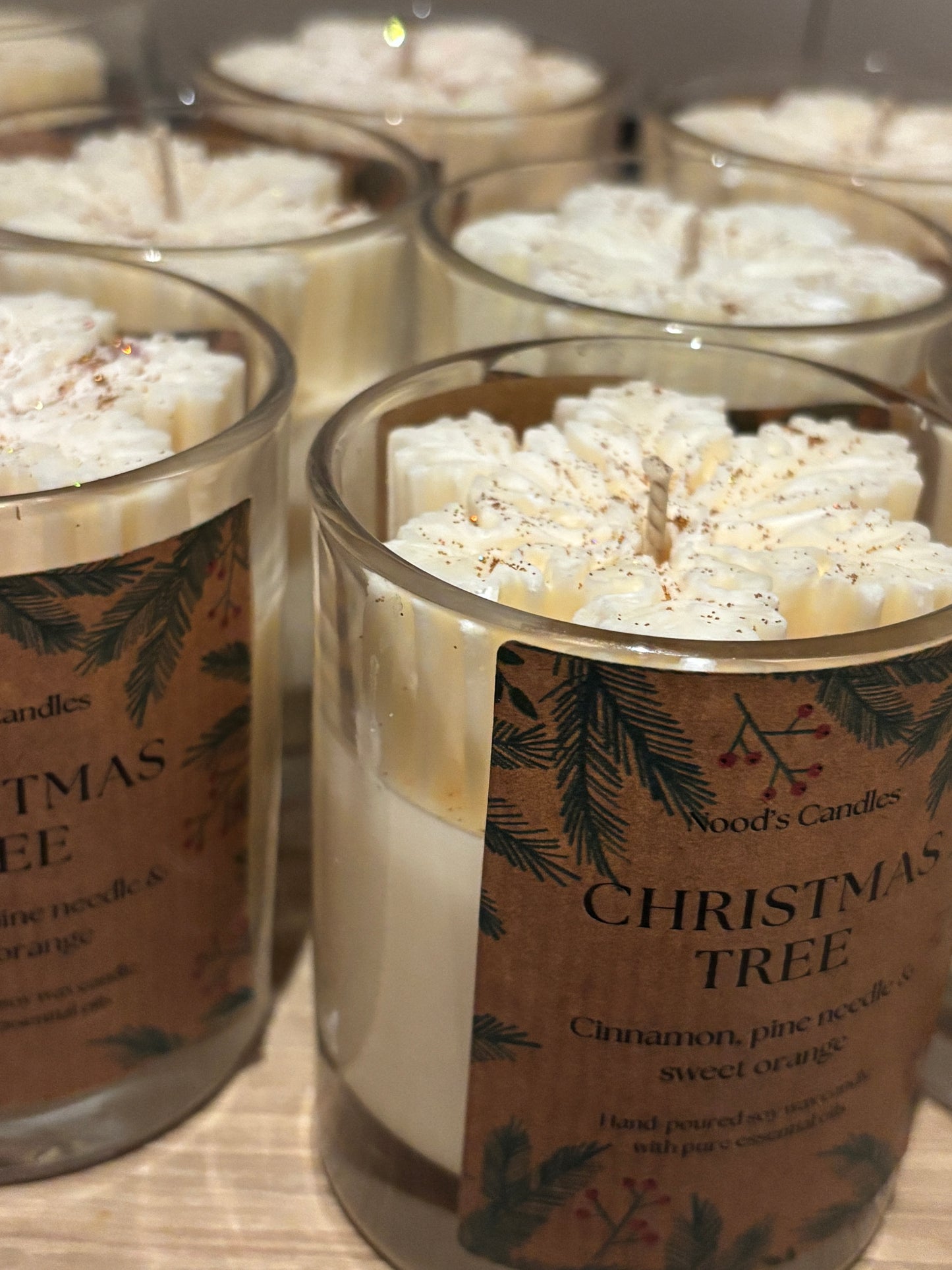 Hand-poured Snowflake Christmas Soy Wax Candle Autumn Winter Home Décor, Cosy Fall with Pure essential oils