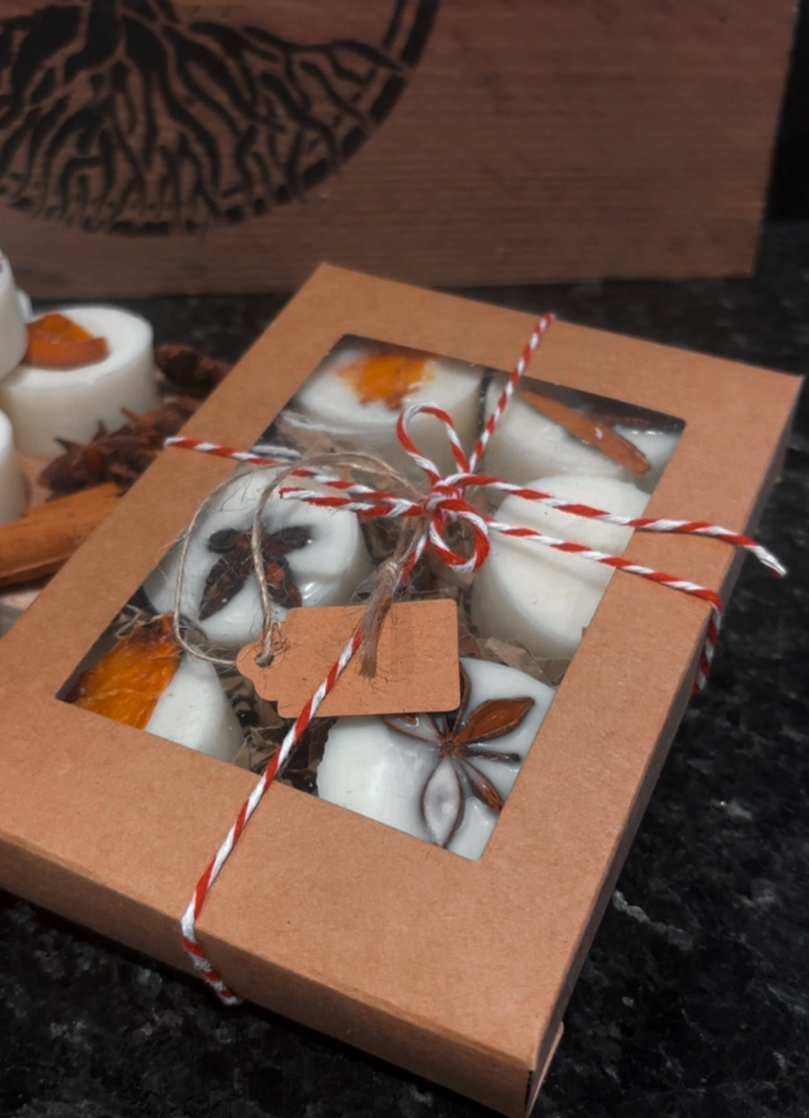 Christmas Tree Scented Wax Melts with Cinnamon Bark, Star Anise & Orange – Limited Edition