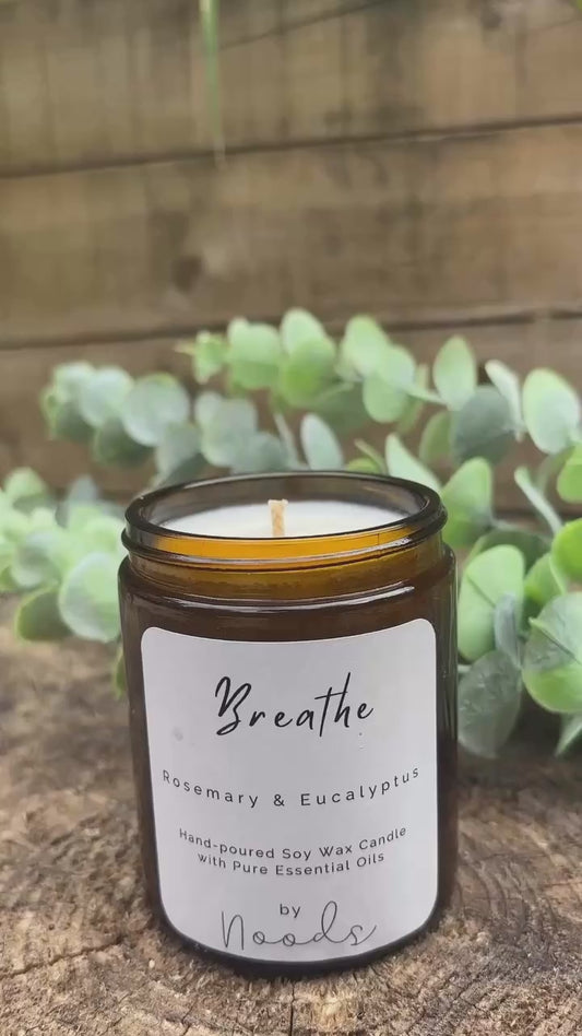 Apothecary Breathe Aromatherapy Candle – hand poured Soy Wax with  Pure Essential Oils -  Rosemary & Eucalyptus